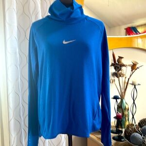 Nike dri-fit athletic long sleeve turtleneck size L